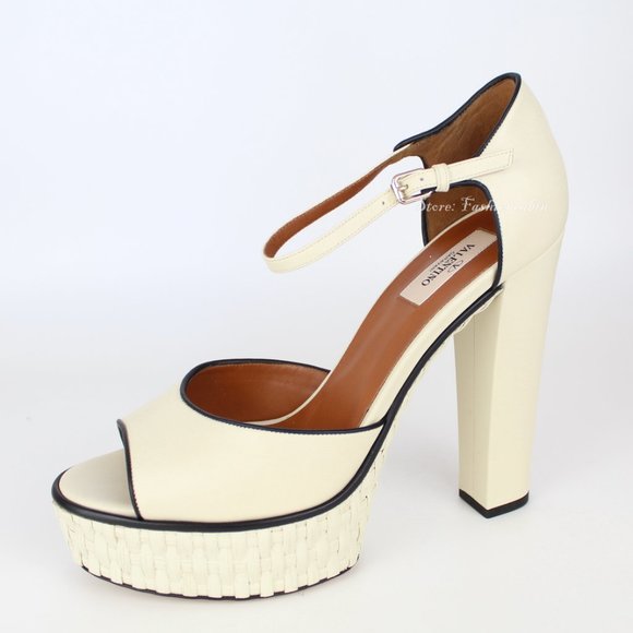 New VALENTINO GARAVANI Leather Platform Sandals Ivory EU 41